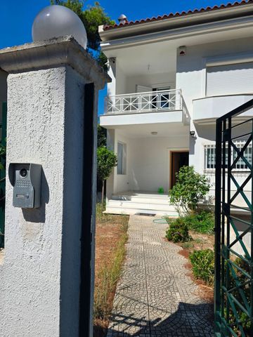 Μεζονέτα για ενοικίαση Κάτω Εκάλη (Εκάλη) - Φωτογραφία 4