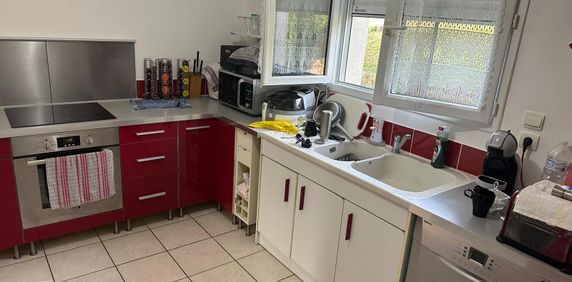 Location Maison 4 pièces 93m² CHARVIEU CHAVAGNEUX 38230 - Photo 2