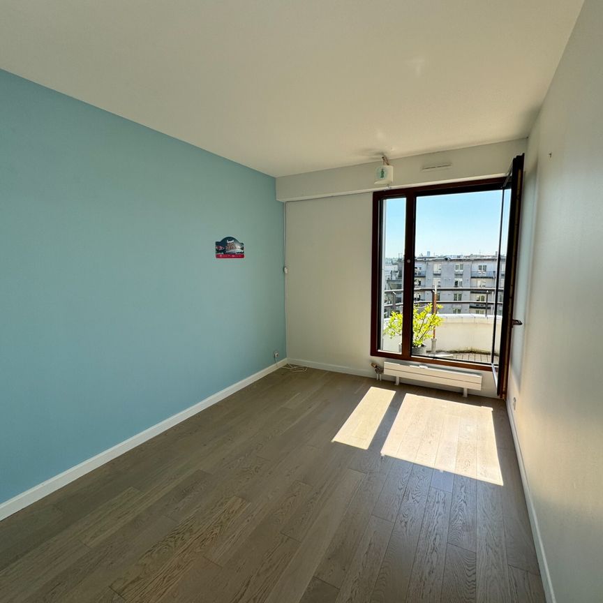 Appartement - 3 pièces - 66,27 m² - Suresnes - Photo 1