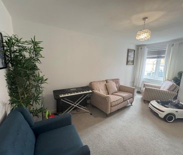 2 bedroom semi-detached house to rent - Photo 5