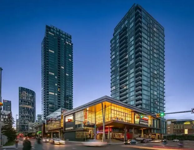 Brand New Luxury 1 Bed + Den Condo | 30th Floor with Spectacular Downtown Views | 3007 - 530 3 Street Southeast, Calgary - Photo 1
