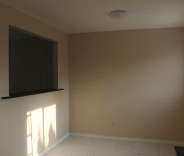 For Lease - 51 Sholto Drive Unit# 4, London South, Ontario - Photo 2