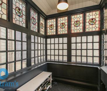 9 bed Semi-Detached House for Rent - Photo 1