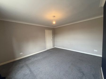 Solway Place, KA1 3TG - Photo 2