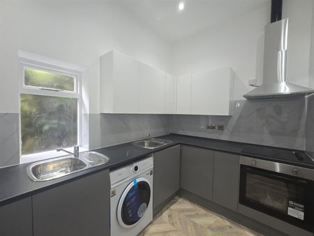 South Hill Avenue, Harrow HA1, London - Photo 2