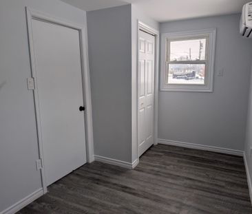 For Lease - 18 Jones Street, Belleville, Ontario - Photo 6