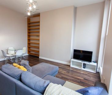 2 bedroom flat to rent - Photo 3