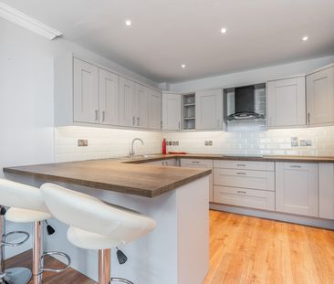 The Sweepstakes, Ballsbridge Park, Merrion Road, Dublin 4, D04 N795 - Photo 1