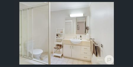 Charming unit in the heart of Paddington - Photo 5