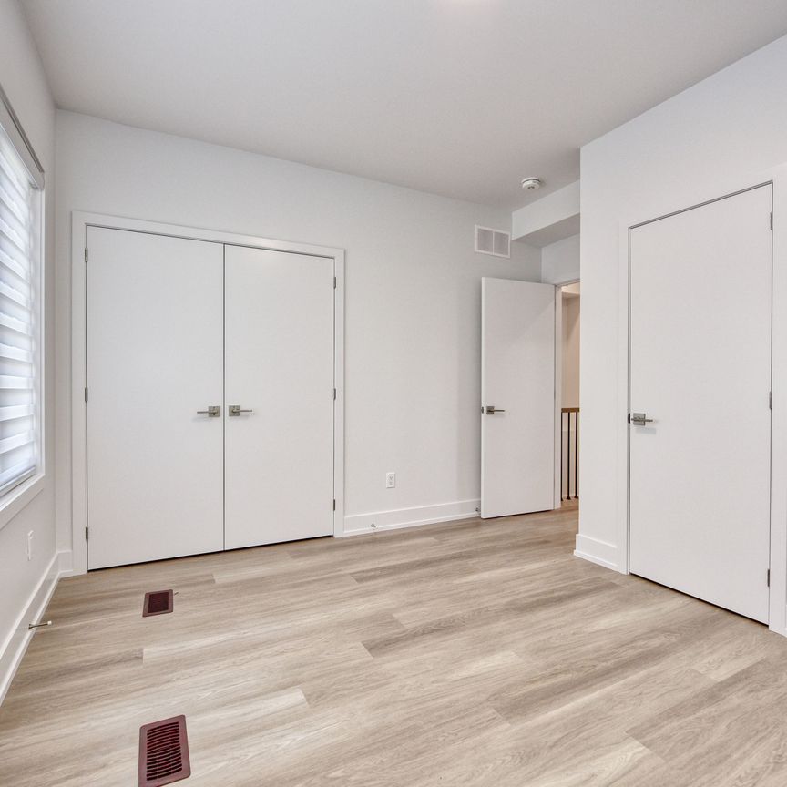 For Lease - 385 McRoberts Avenue Unit# Laneway, Toronto, Ontario - Photo 1