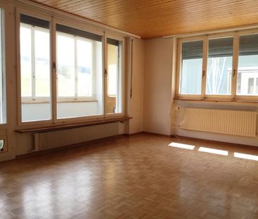 "Gemütliche und grosszügige 3-Zimmerwohnung an ruhiger Lage" - Photo 5