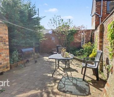 1 bedroom in a house share to rent - Photo 5