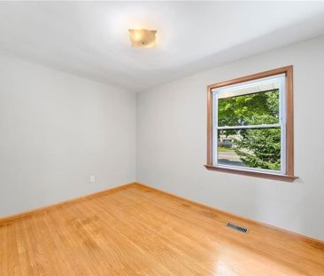 For Lease - 68 Rymal Road Unit# MAIN, Hamilton, Ontario - Photo 2