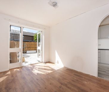 terraced house to rent - Photo 1