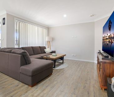 4 BEDROOM HOUSE LOCATED NORTH TAMWORTH - Photo 2