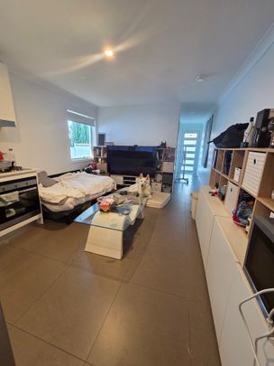 Potts Hill - Photo 1