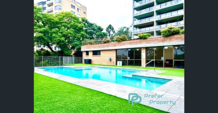 Bright, Modern 2-Bedroom Apartment in a Highly Secure Complex Near UQ - Photo 4