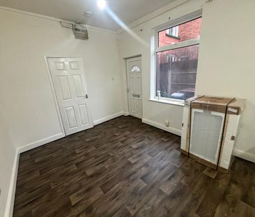 Hinckley Road, LE3 0WA, Leicester - Photo 3