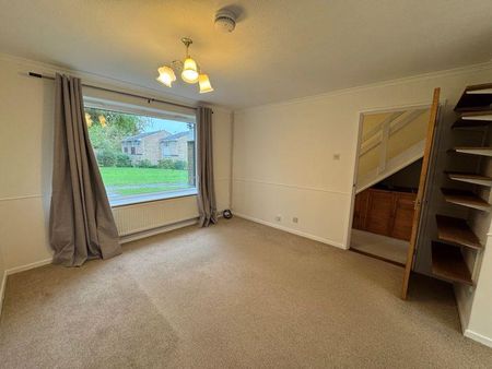 3 bedroom semi-detached house to rent - Photo 2