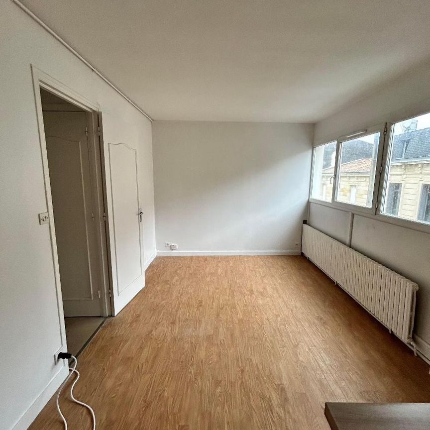 Location Appartement 1 pièce 22m² BORDEAUX 33800 - Photo 1