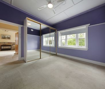 35 Eddys Grove, Bentleigh VIC 3204 - House For Rent | Domain - Photo 4