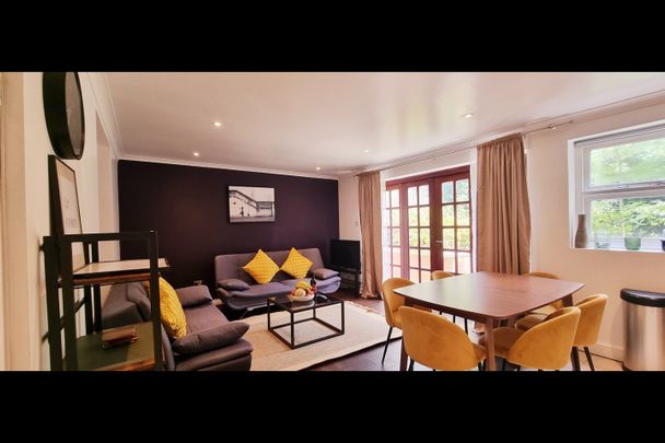 3 Bed Flat, Stock Orchard Crescent, N7 - Photo 1