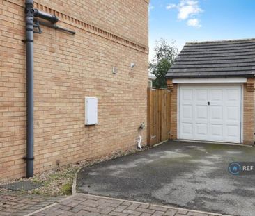 2 bedroom semi-detached house to rent - Photo 2