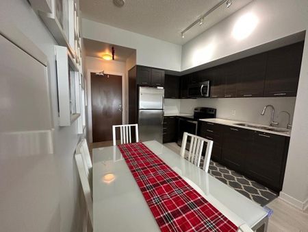 For Lease - 2200 Lakeshore Boulevard Unit# 2803, Toronto, Ontario - Photo 4