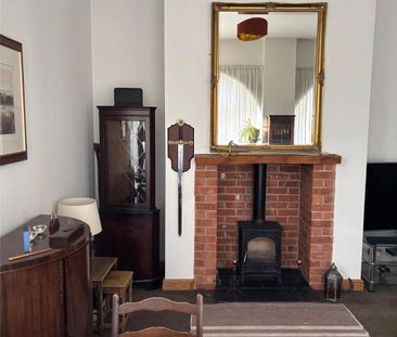 1 Cwrt Bryn Cwnin is a 3 bedroom barn conversion renovated to a hig... - Photo 2