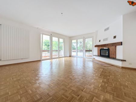 SPACIOUS 4½ BEDROOM - VERY QUIET ENVIRONMENT! - Photo 4