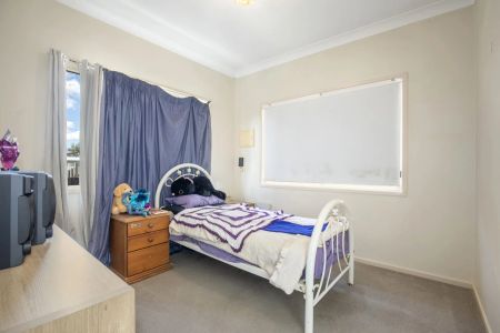 Great Location, Great Space - Photo 3