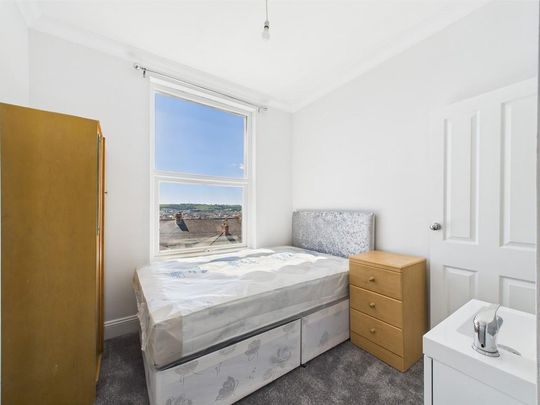 5 bedroom house share to rent - Photo 1