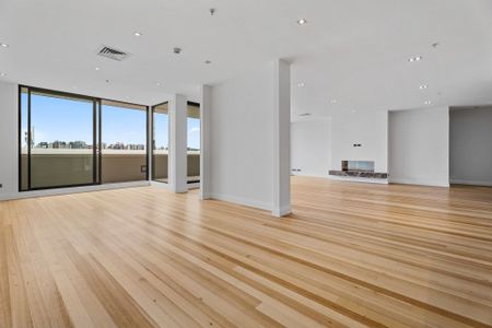 Top Floor of the Heard's Building - Photo 4