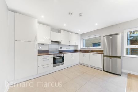 Talbot Close, Mitcham - Photo 4