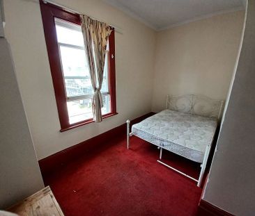 ROOMS AVAILABLE IN CENTRAL CITY BOARDING HOUSE - Photo 1