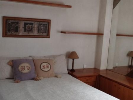 Piso de alquiler en Calle de Tribaldos, 19, Canillas - Photo 4