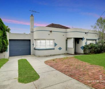 “Spacious Family Home in Prime Maribyrnong Location” - Photo 5