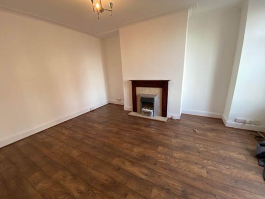 Pasture View, Armley, Leeds - Photo 1