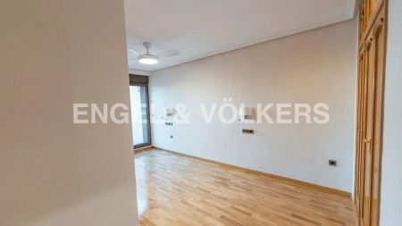 Piso de alquiler en Avinguda Juan Bautista Lafora, 5, Casco Antiguo - Sta. Cruz - Ayuntamiento - Photo 5