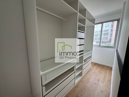 Location Appartement 4 pièces 110m² - Photo 5