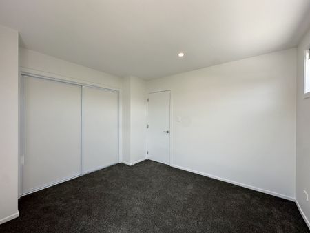 Newly built 3-Bedroom Townhouse in Naenae - Photo 4