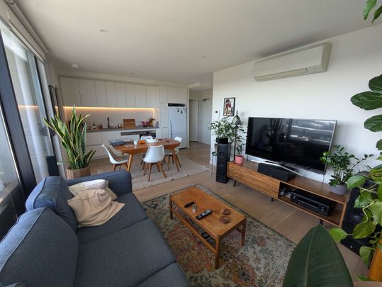 Thornbury - Photo 1
