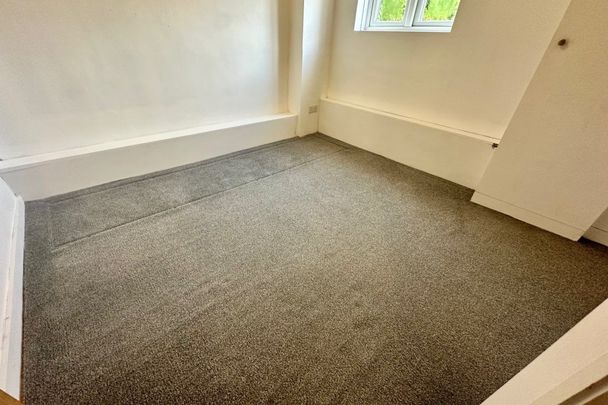 Wescott Way, BOURNEMOUTH - Photo 1