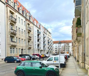 Schön sonnig mit Lift & Süd-Balkon! - Foto 4