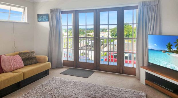 Waiuku - Sunny 3 Bedroom Home - Photo 1