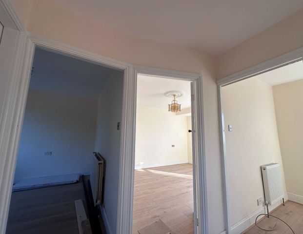 Room in a Shared House, St Alban Road, LS9 - Photo 1