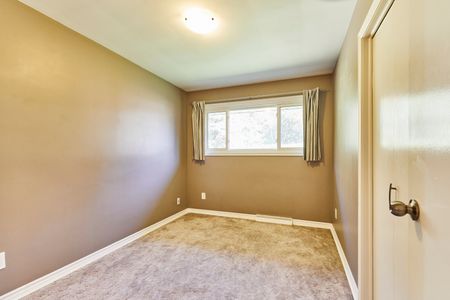 For Lease - 155 Laurel Court Unit# Main, Oshawa, Ontario - Photo 4