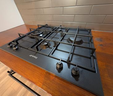 Impressive villa, packed with features! - Photo 1