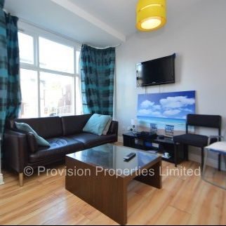 5 Bedroom Student Houses in Hyde Park - Photo 1