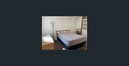 Don't miss out this fabulous partially furnished apartment with great location! - Photo 3